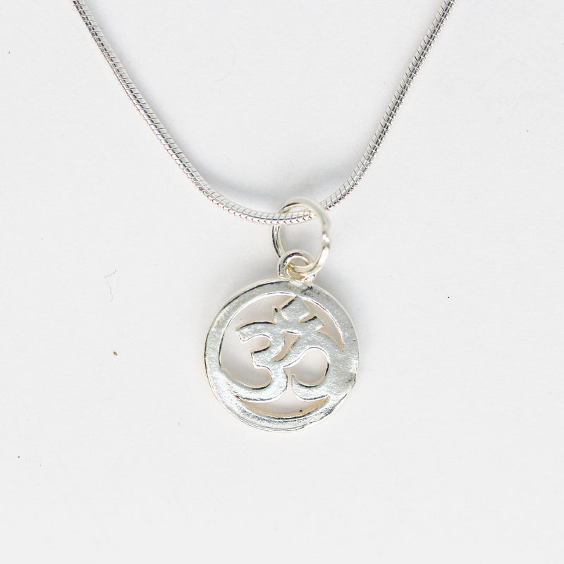 Silver Charm 2pcs 925 Sterling Silver Om Charms, Om Necklace Pendant, Jewellery findings Pendant / Charm Beads , 11mm