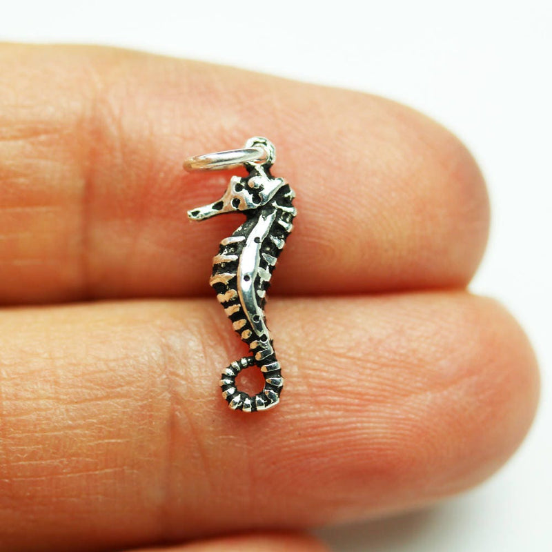 Charm 2pcs Antique 925 Sterling Silver Jewellery findings Charm Beads , Sea horse charm, 7*15mm, 6mm closed jump ring