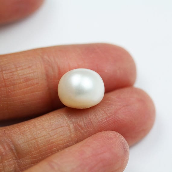 Freshwater Pearl,6-7mm 1 pair AAA  Half Drilled White Button Round Pearl Studs , for Making earring/Ring , hole 1mm