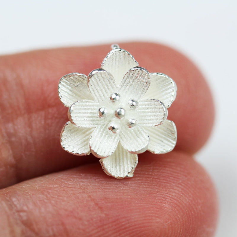 Silver beads 1pc 925 sterling silver jewellery findings flower beads, 15mm flower, 6mm thick, 1mm hole