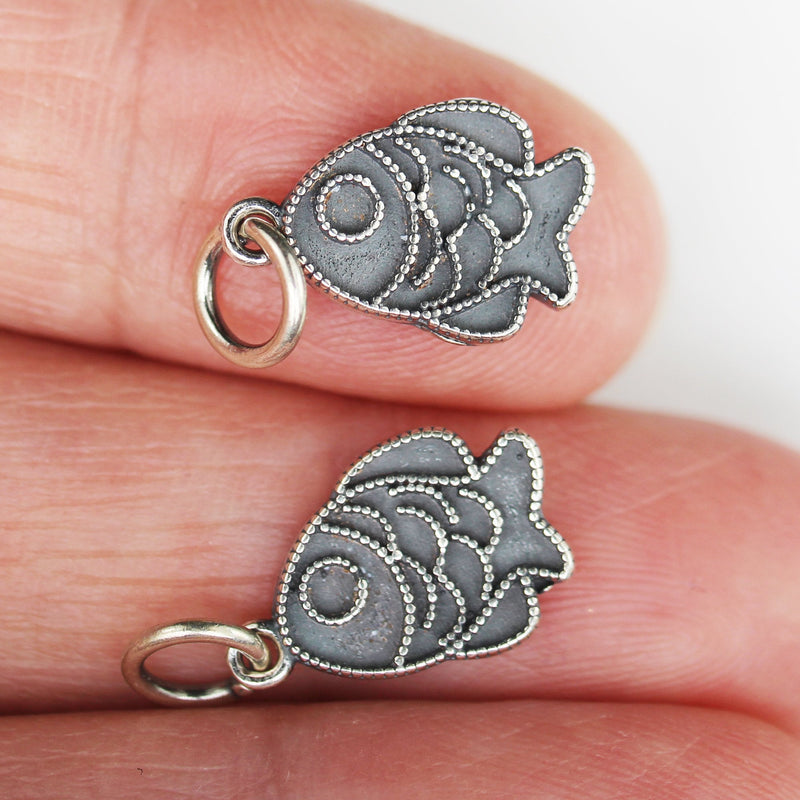 Jewelry charms 2pcs 925 Antique Sterling Silver Jewellery findings Charm Beads ,Fish, 10*12mm