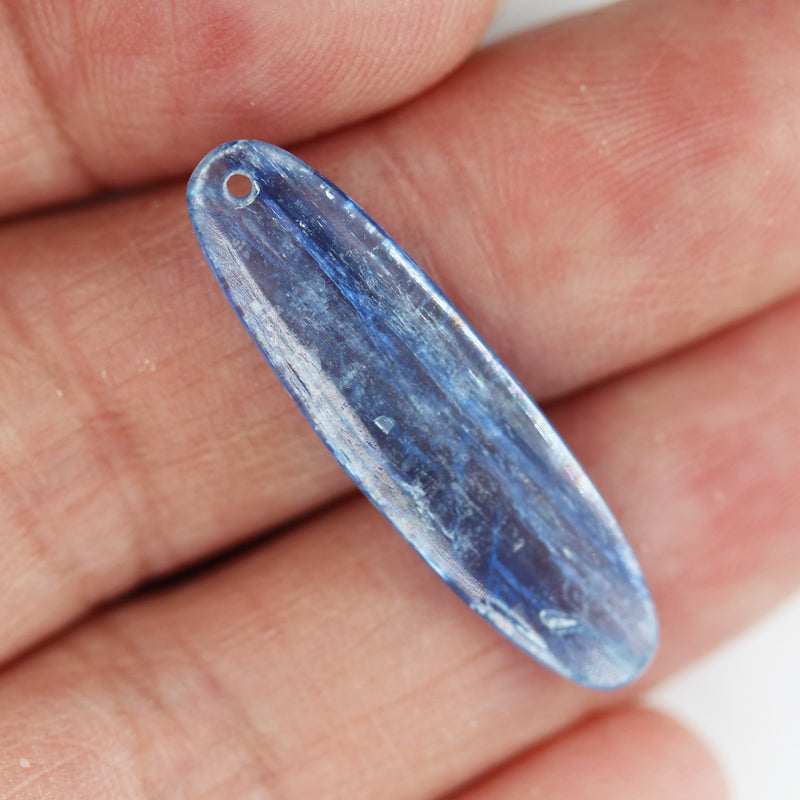 Kyanite, One pair 31* 8mm Oval Natural Gemstone Beads, Earring making drop, 2mm thick, hole1mm