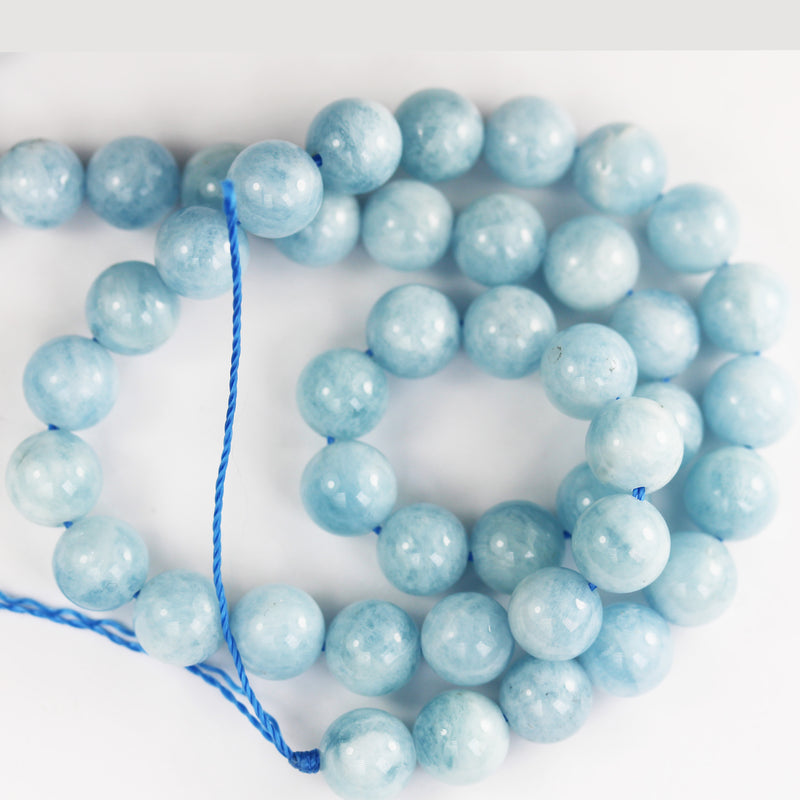 Natural Aquamarine, 8mm round  gemstone,One full strand , Gemstone beads, 16", 1mm hole, 50pcs