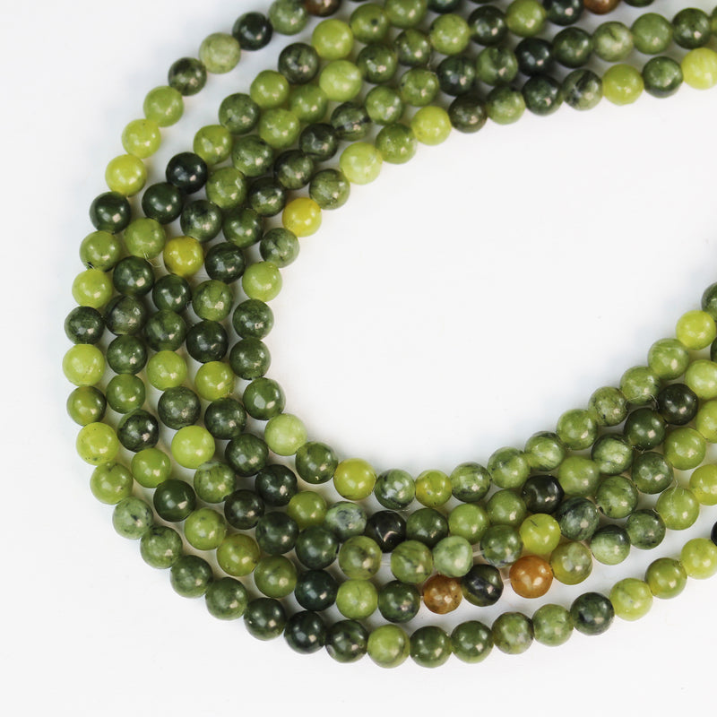 Natural Green Jade, 4mm Green Round Gemstone Strand, 15.5 inch , about 85 beads , 0.6mm hole