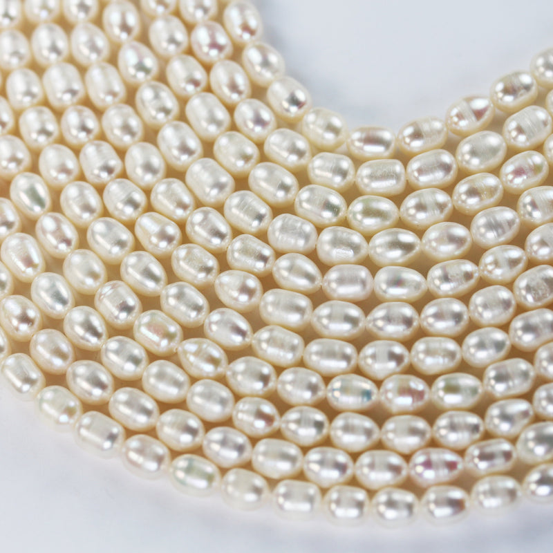 Freshwater Pearl Strand, White, 6-7mm*7-8.5mm potato shape, 14 inches, 0.8mm hole, about 45pcs pearl