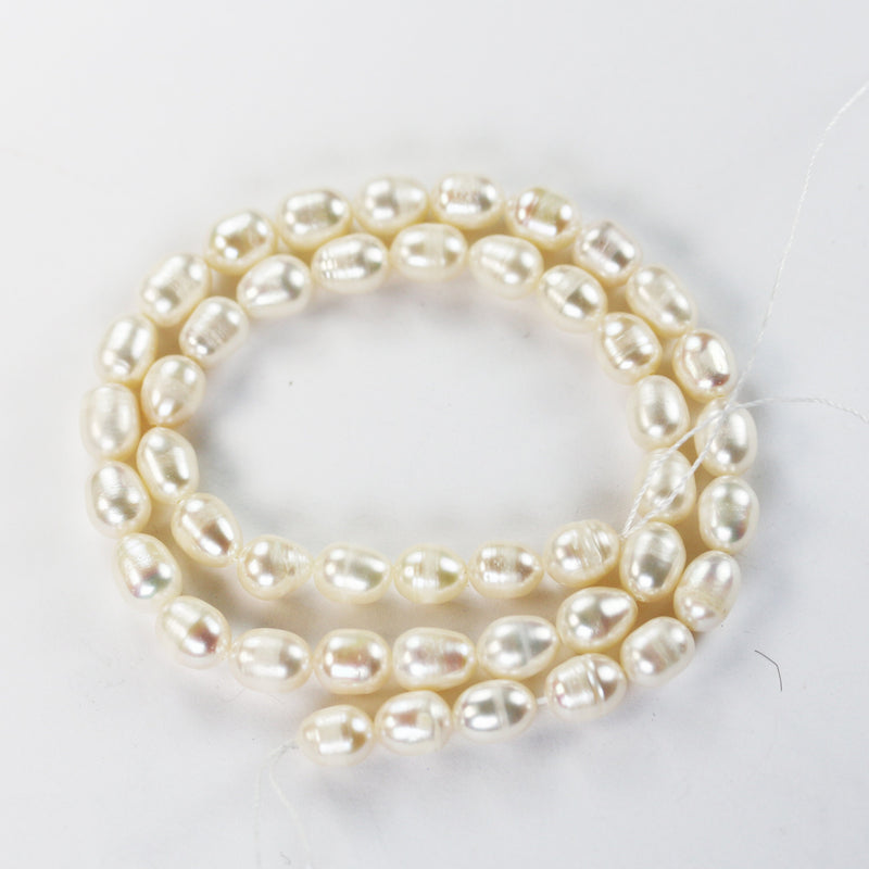 Freshwater Pearl Strand, White, 6-7mm*7-8.5mm potato shape, 14 inches, 0.8mm hole, about 45pcs pearl