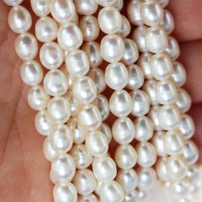 Freshwater pearl strand, white, 6mm*7mm potato shape, 14 inches, 0.8mm hole, about 50pcs pearl