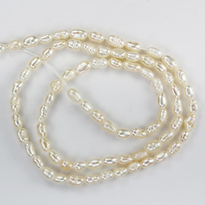 Freshwater pearl strand, white, 3mm*4-5mm potato shape, 14 inches, 0.6mm hole, about 75pcs pearls