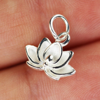 Silver charm 2pcs 925 sterling silver jewellery findings lotus charm beads , 11*9mm lotus flower, 5mm closed jump ring