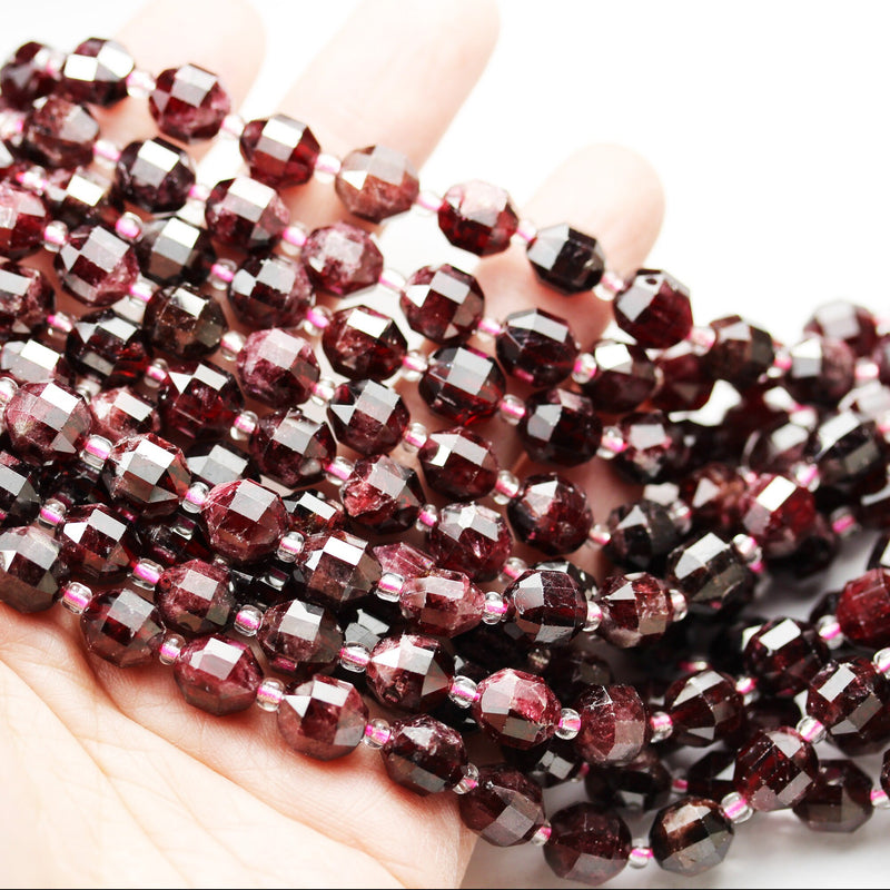 Natural Faceted Garnet, 7.5*8.5mm Faceted Oval Gemstone, 16inch, hole 1mm, about38beads